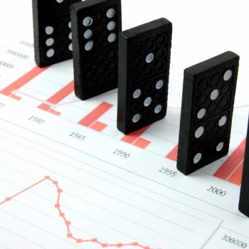 tren-duong-bang-chu-nghia-makeno