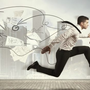 tren-duong-bang-chuyen-thang-kien